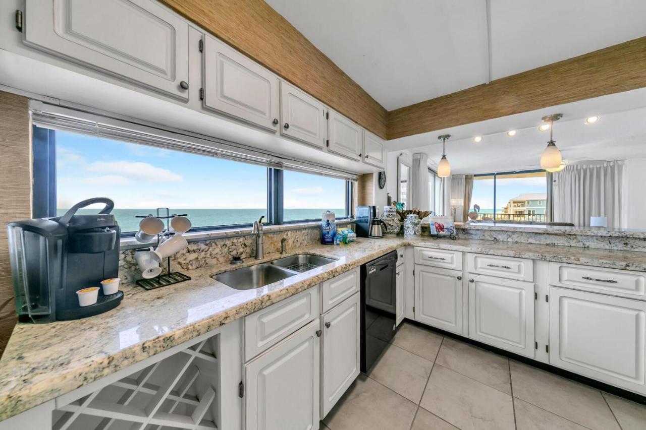 Mainsail 131 - Beachfront 2Br With Free Seasonal Beach Service Дестин Экстерьер фото